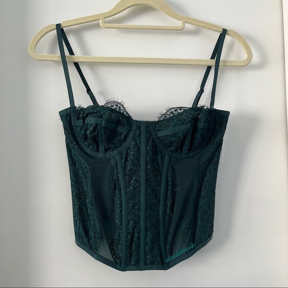 Modern Love Corset in Dark Green - S